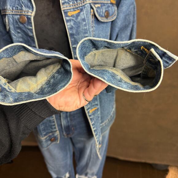 GAP Jacket Mens S Trucker Denim Jean Vintage 90s Medium Wash Cotton Blue USA - Picture 5 of 11